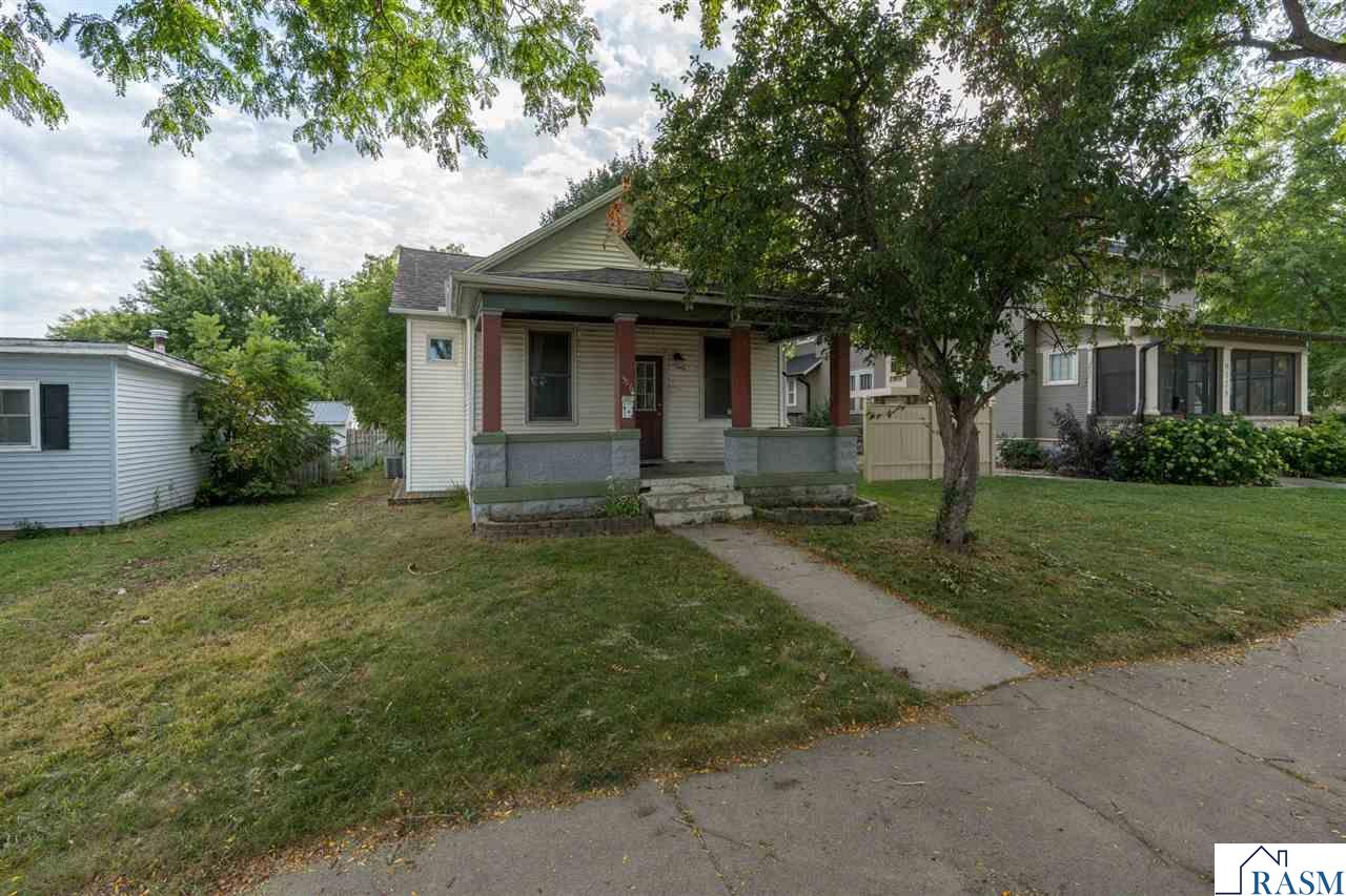326 W Grace Street St. Peter MN 56082
