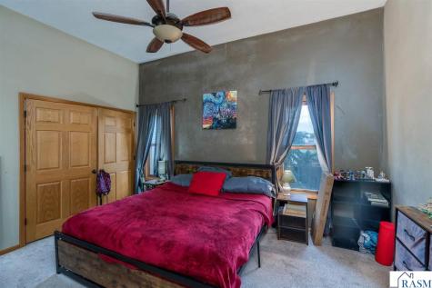 326 W Grace Street St. Peter MN 56082