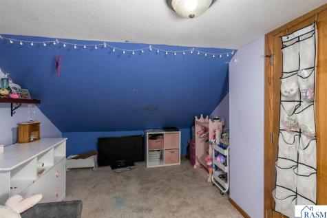 326 W Grace Street St. Peter MN 56082