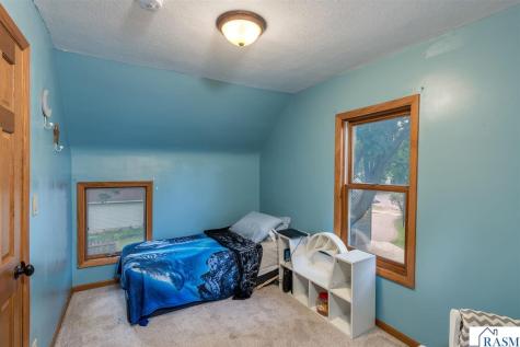 326 W Grace Street St. Peter MN 56082