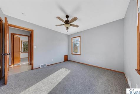 817 S 5th Street New Ulm MN 56073