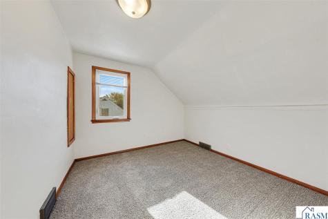 817 S 5th Street New Ulm MN 56073