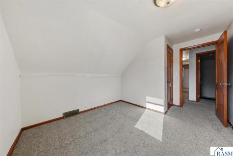 817 S 5th Street New Ulm MN 56073