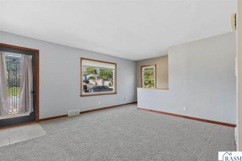 817 S 5th Street New Ulm MN 56073