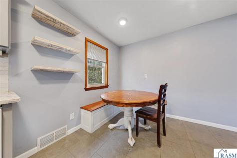 817 S 5th Street New Ulm MN 56073