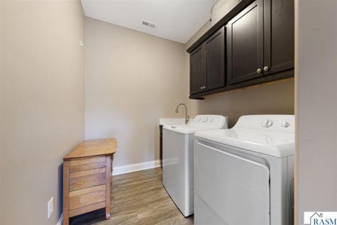 104 Dancing Waters Circle Mankato MN 56001