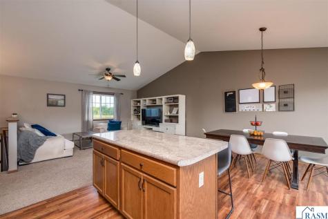 2080 Pratt Circle St. Peter MN 56082
