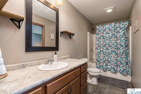 2080 Pratt Circle St. Peter MN 56082
