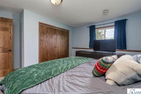 2080 Pratt Circle St. Peter MN 56082