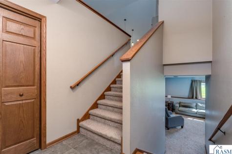 2080 Pratt Circle St. Peter MN 56082