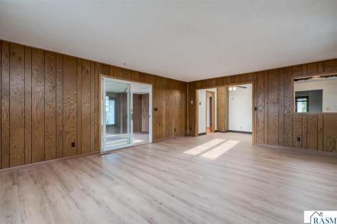 125 N Manitou Drive Mankato MN 56001-3517