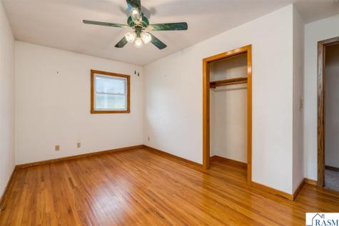 125 N Manitou Drive Mankato MN 56001-3517