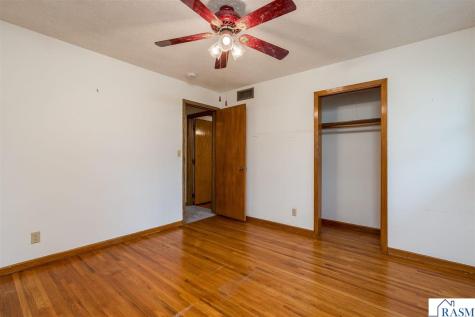 125 N Manitou Drive Mankato MN 56001-3517