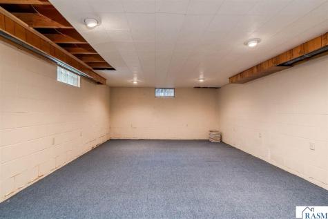 125 N Manitou Drive Mankato MN 56001-3517