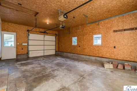 125 N Manitou Drive Mankato MN 56001-3517