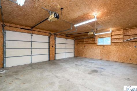 125 N Manitou Drive Mankato MN 56001-3517