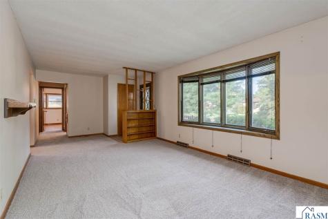 125 N Manitou Drive Mankato MN 56001-3517