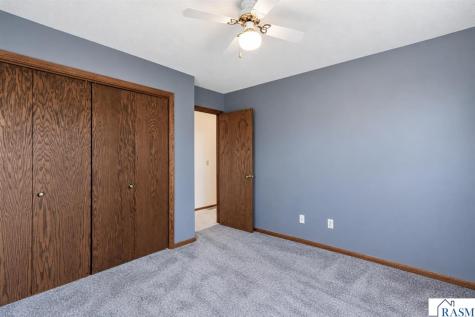 403 Valley View Drive Courtland MN 56021