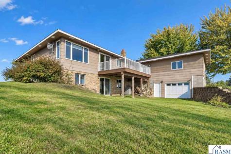 403 Valley View Drive Courtland MN 56021