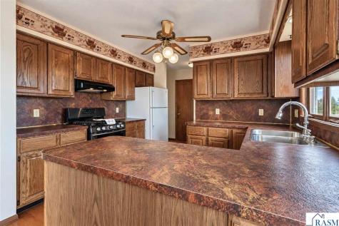 403 Valley View Drive Courtland MN 56021