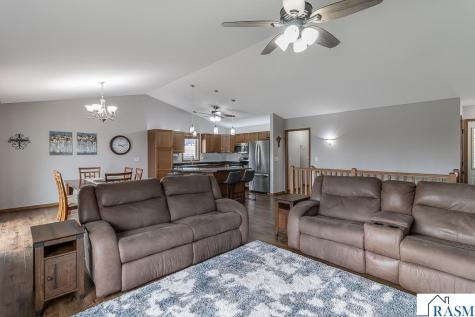 201 Pebble Creek Drive Mankato MN 56001