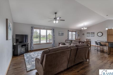201 Pebble Creek Drive Mankato MN 56001