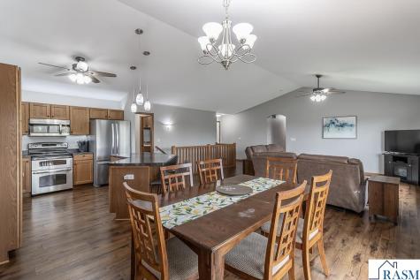 201 Pebble Creek Drive Mankato MN 56001