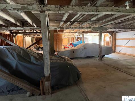 831 SW 2nd Street Glenville MN 56036