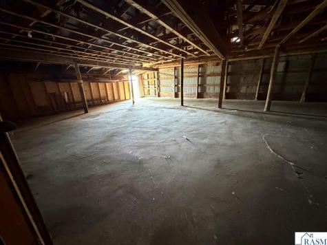831 SW 2nd Street Glenville MN 56036