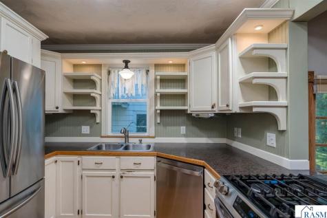 210 Viola Street Mankato MN 56001