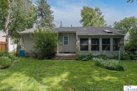 210 Viola Street Mankato MN 56001