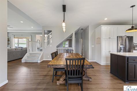 2294 Balsam Drive North Mankato MN 56003
