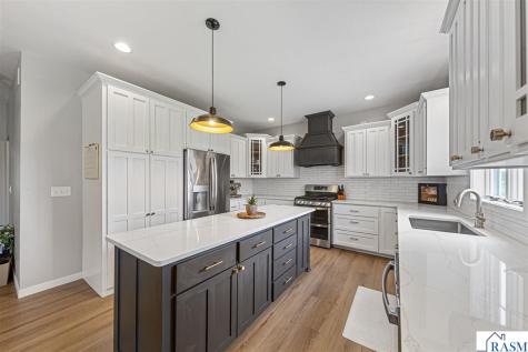 2294 Balsam Drive North Mankato MN 56003