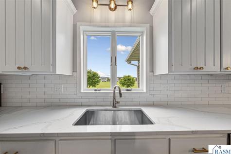 2294 Balsam Drive North Mankato MN 56003