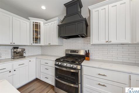 2294 Balsam Drive North Mankato MN 56003