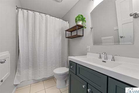 2294 Balsam Drive North Mankato MN 56003