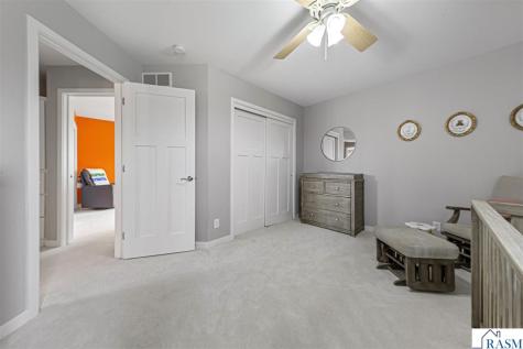 2294 Balsam Drive North Mankato MN 56003