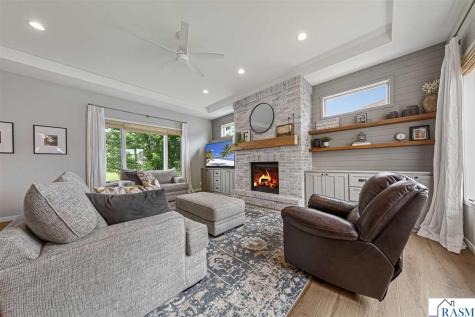 2294 Balsam Drive North Mankato MN 56003