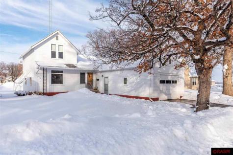 201 Hilltop Street Vernon Center MN 56090