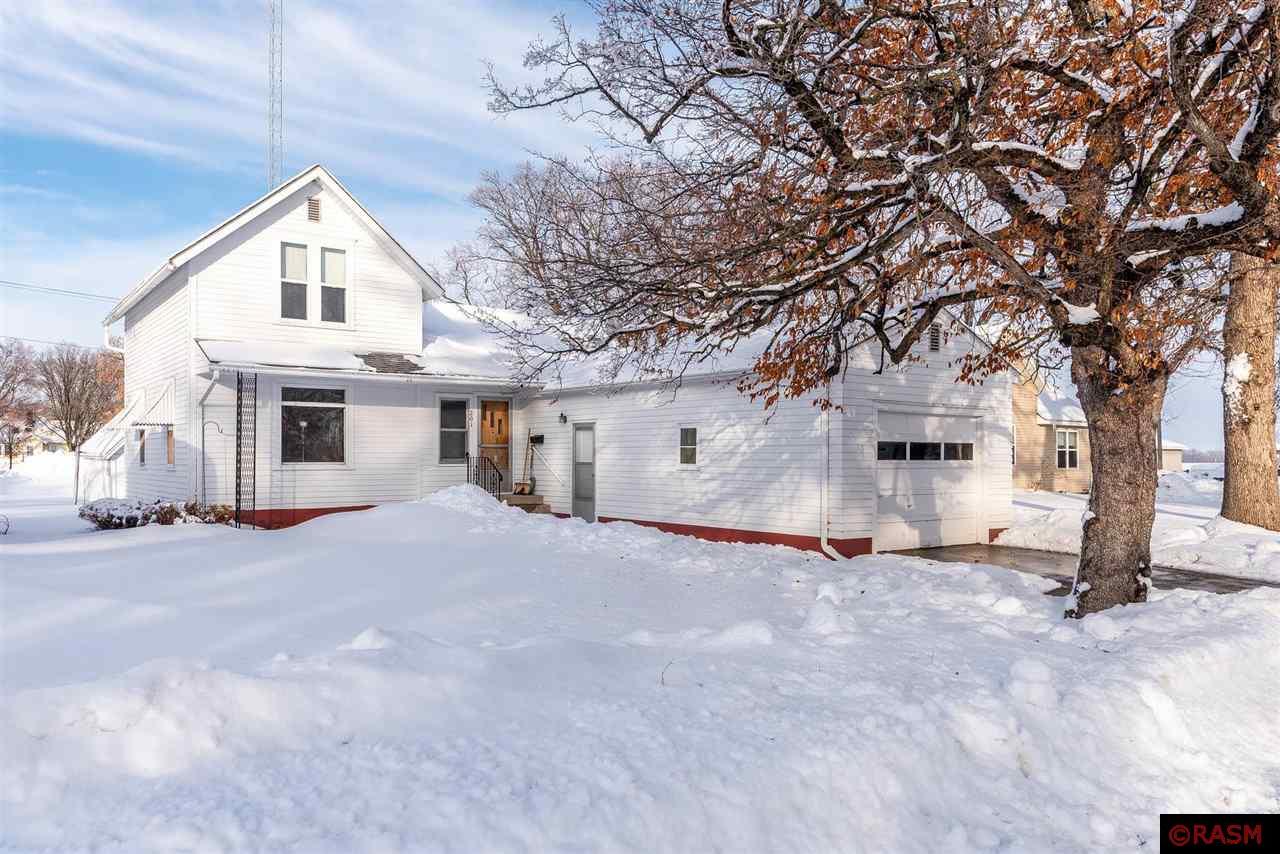 201 Hilltop Street Vernon Center MN 56090