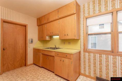 201 Hilltop Street Vernon Center MN 56090