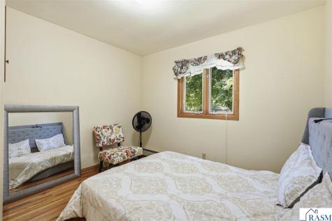 807 N Renville Winthrop MN 55396