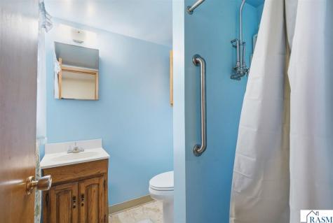 807 N Renville Winthrop MN 55396