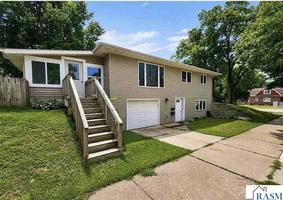 1025 Center Street New Ulm MN 56073
