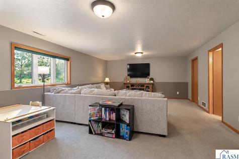 105 Torrey Pines Drive Mankato MN 56001