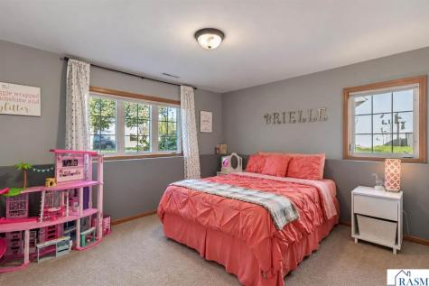 105 Torrey Pines Drive Mankato MN 56001