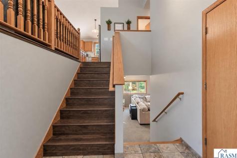 105 Torrey Pines Drive Mankato MN 56001