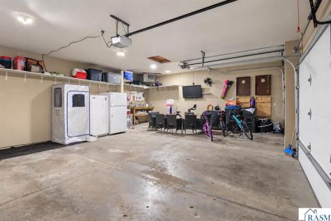 105 Torrey Pines Drive Mankato MN 56001