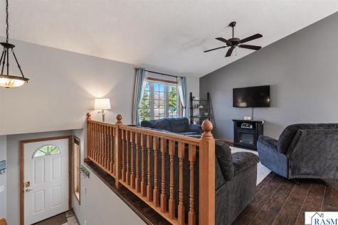 105 Torrey Pines Drive Mankato MN 56001