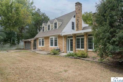 106 Morningside Heights Mankato MN 56001